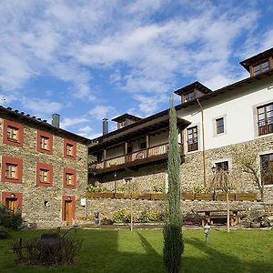 Hotel Y Apartamentos Rurales L'Anceo